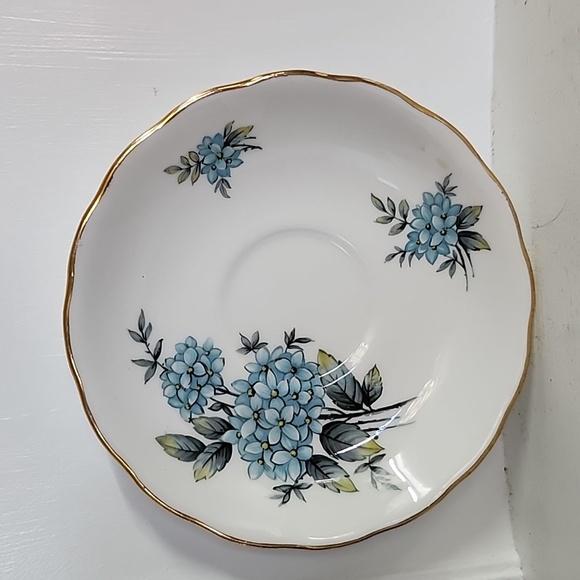 Colclough Vintage Tea Cup & Saucer Bone China England Blue Flower Gold - Picture 2 of 9